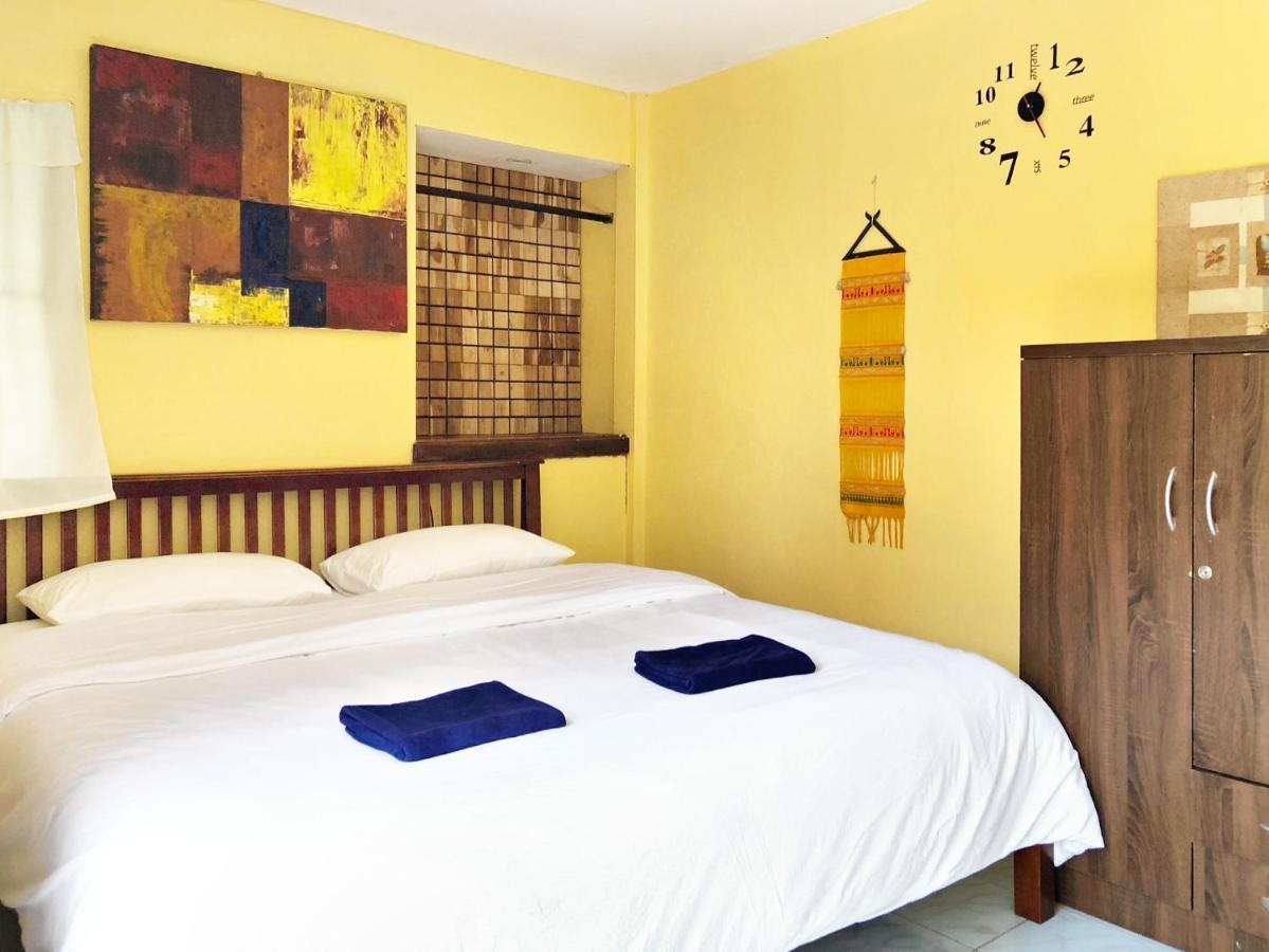 Blue Beach Resort Baanphakrimlay 외부 사진